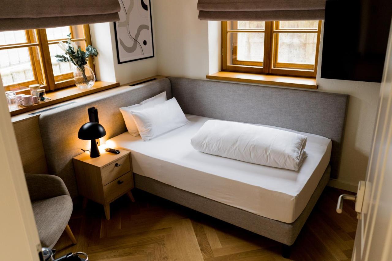 Aparthotel Bob W Peterhof Freising Exterior foto