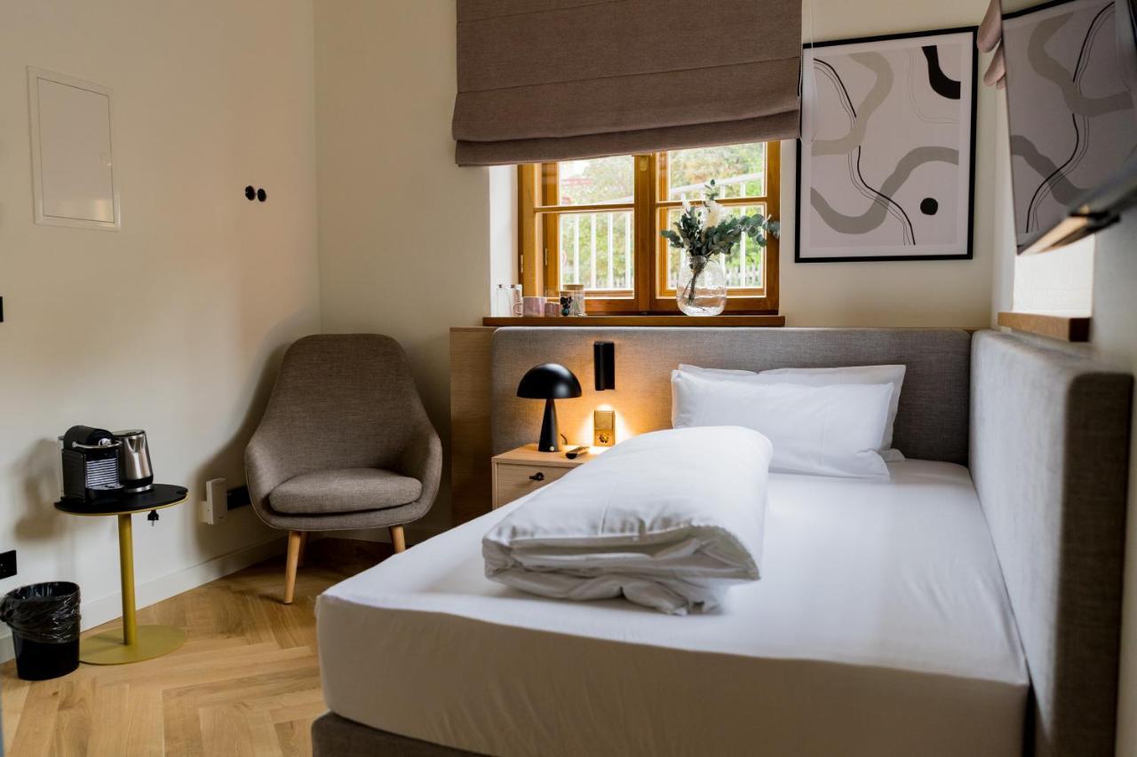 Aparthotel Bob W Peterhof Freising Exterior foto
